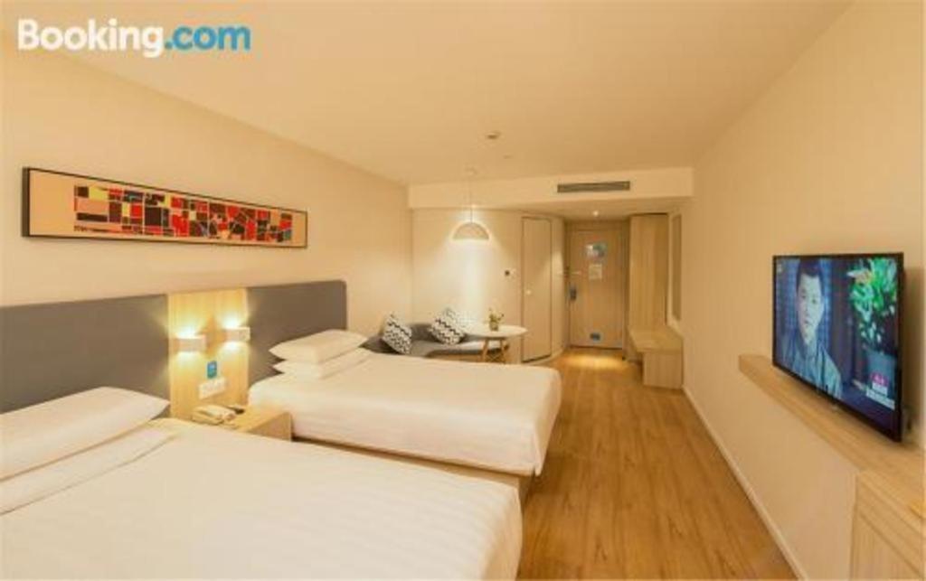 Hanting Hotel Shanghai Caohejing Yishan Road Bagian luar foto