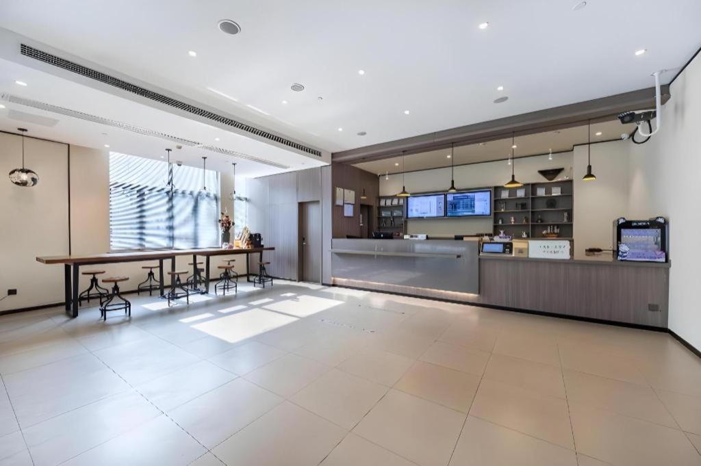 Hanting Hotel Shanghai Caohejing Yishan Road Bagian luar foto