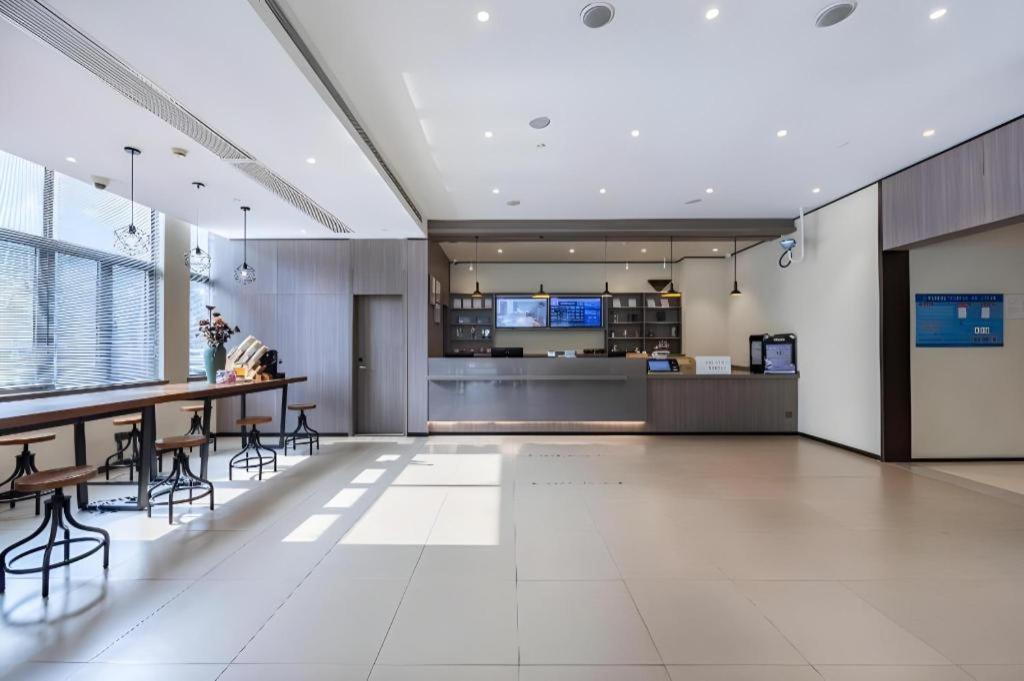 Hanting Hotel Shanghai Caohejing Yishan Road Bagian luar foto